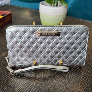 Steve Madden Metallic Silver Wallet Clutch with Strap | NWOT